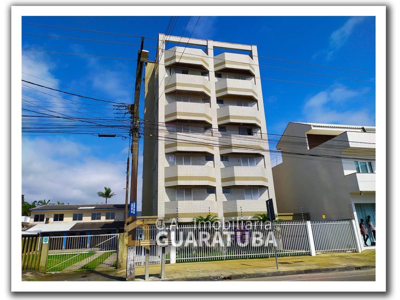 Apartamento com vista para o mar