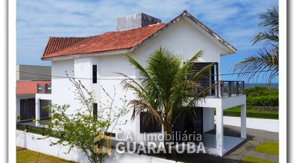 casa com vista para o mar