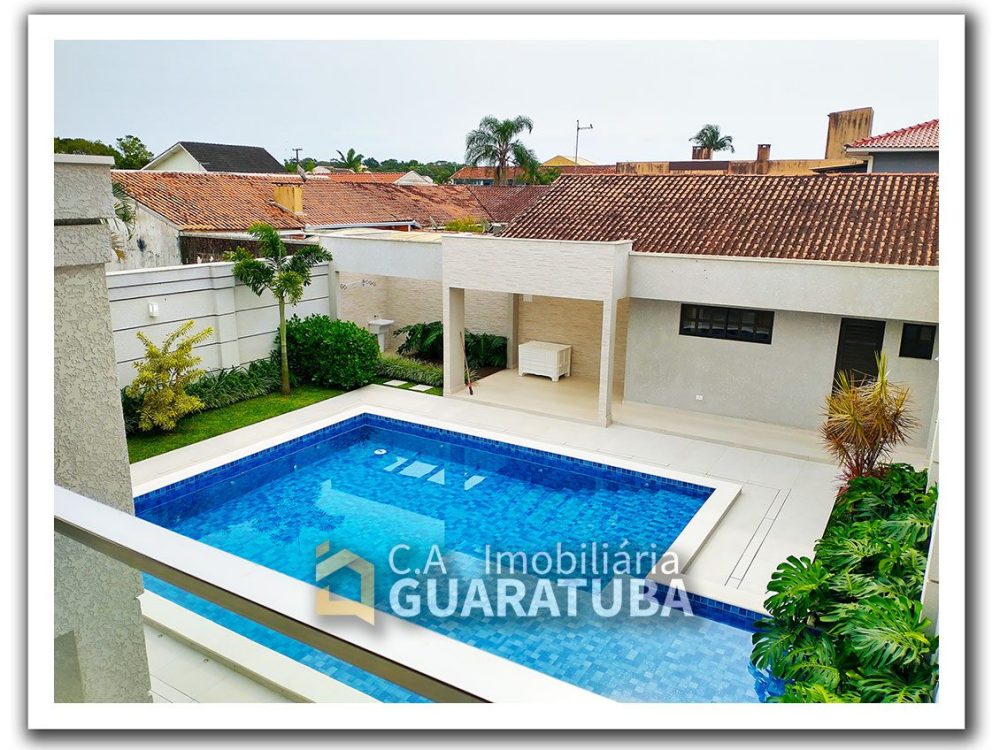 casa com piscina para venda em Guaratuba (9)